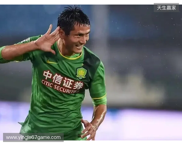 邵佳一：国足没有梅西C罗姆巴佩，不可能把球给一个人就解决问题